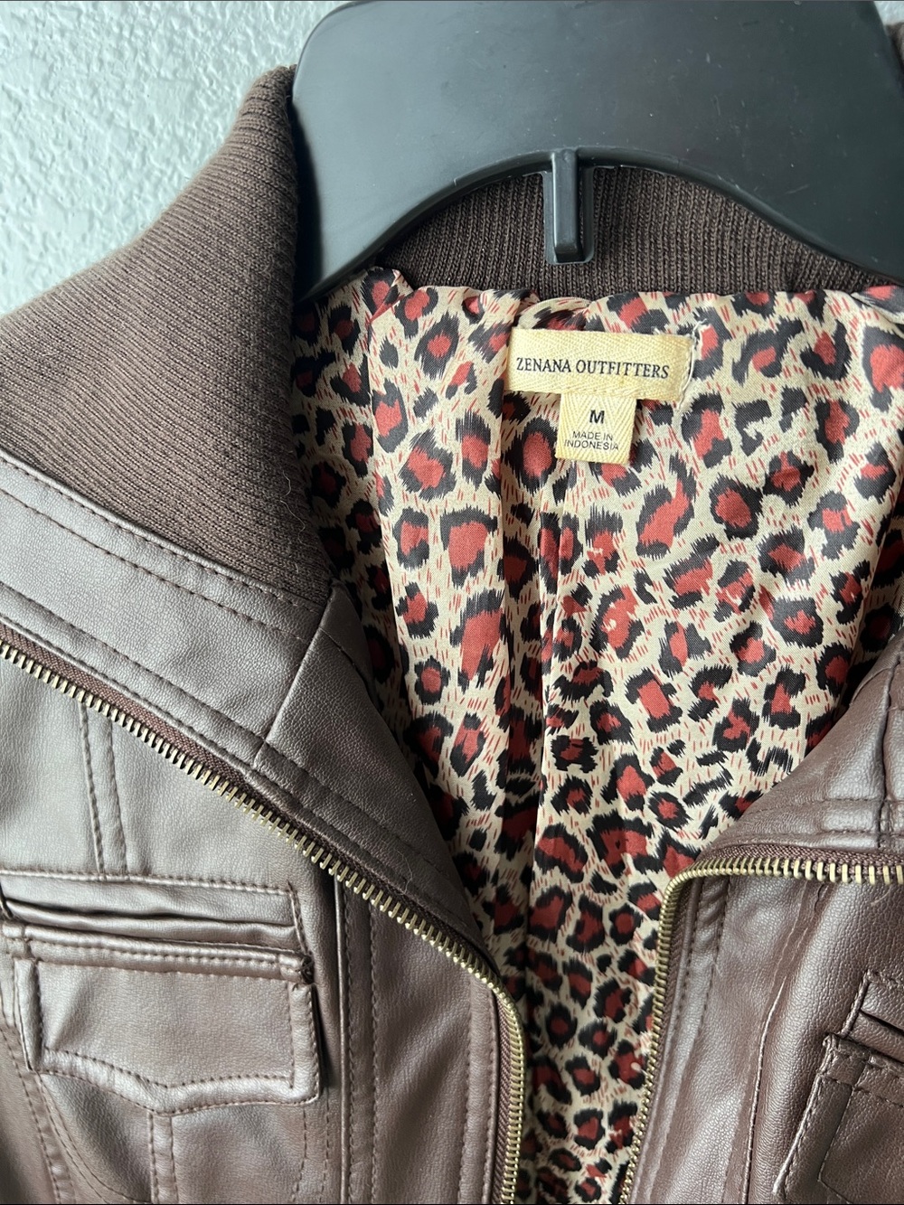 ZENANA OUTFITTERS Brown Faux Leather Jacket with Leopard Print Lining - Picture 2 of 4